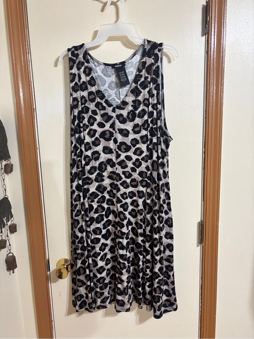 Premise Sleeveless Leopard Midi Dress - Black & Cream